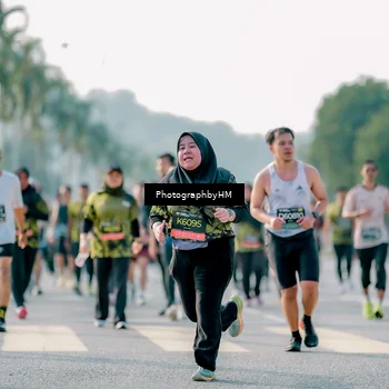 Runner Photo 6495675