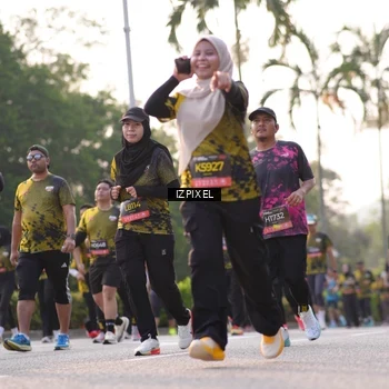 Runner Photo 6495680