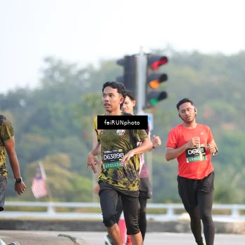 Runner Photo 6495708