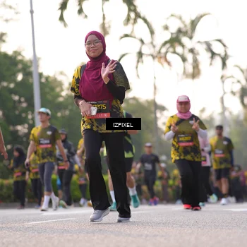 Runner Photo 6495726