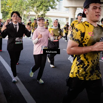 Runner Photo 6495755