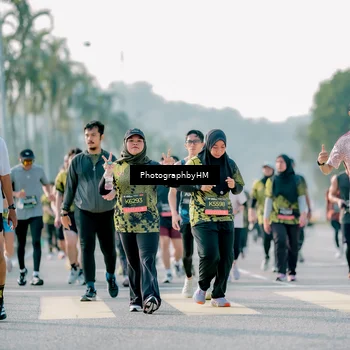 Runner Photo 6495777