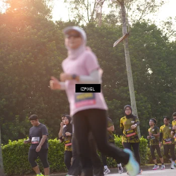 Runner Photo 6495811