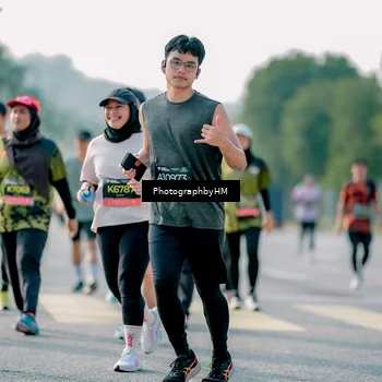 Runner Photo 6495818