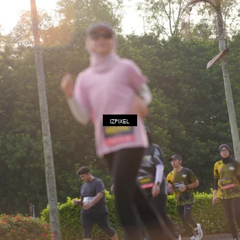 Runner Photo 6495839