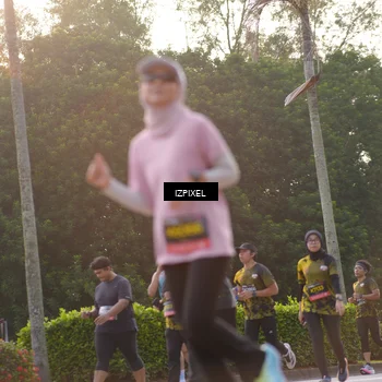 Runner Photo 6495840