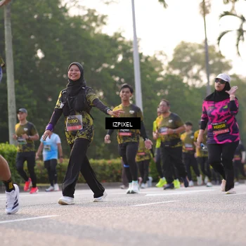 Runner Photo 6495850
