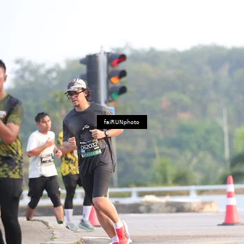 Runner Photo 6495893