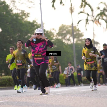 Runner Photo 6495895