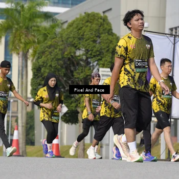 Runner Photo 6495930