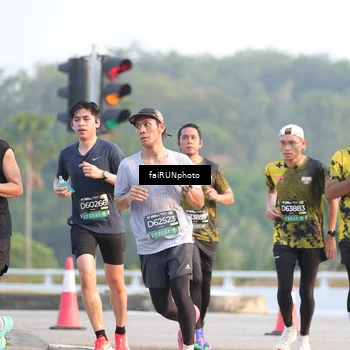 Runner Photo 6495944