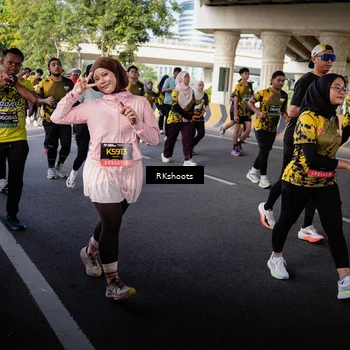 Runner Photo 6495959