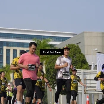 Runner Photo 6495963