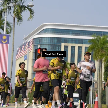 Runner Photo 6495966