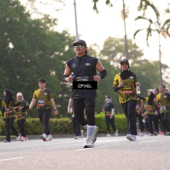 Runner Photo 6495975