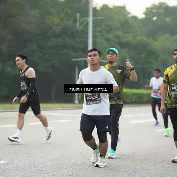 Runner Photo 6495979