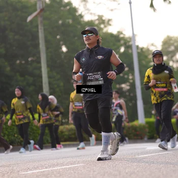 Runner Photo 6496008