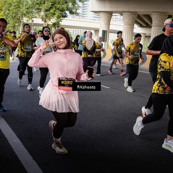 Runner Photo 6496011