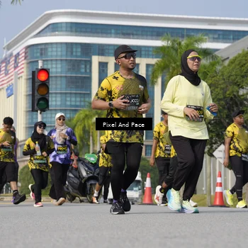 Runner Photo 6496015