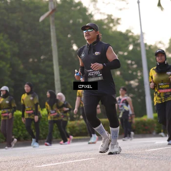 Runner Photo 6496020
