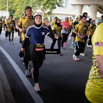Runner Photo 6496035