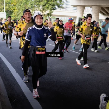 Runner Photo 6496042