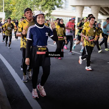 Runner Photo 6496050