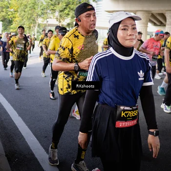 Runner Photo 6496051