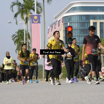 Runner Photo 6496090