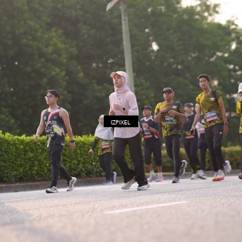 Runner Photo 6496094
