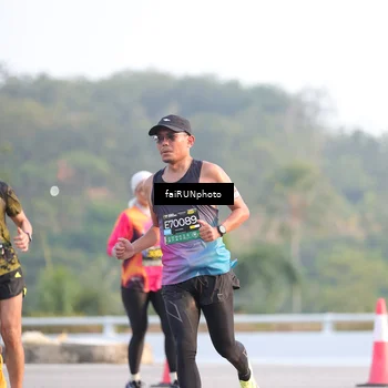 Runner Photo 6496106