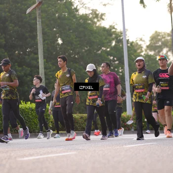 Runner Photo 6496108