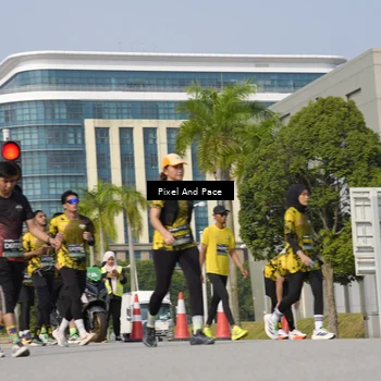 Runner Photo 6496110