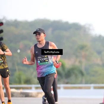 Runner Photo 6496113