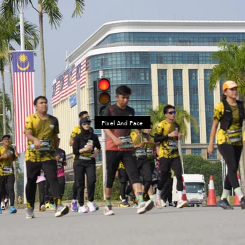 Runner Photo 6496117