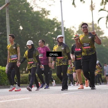 Runner Photo 6496119
