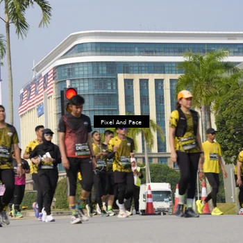 Runner Photo 6496120