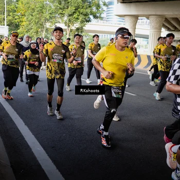 Runner Photo 6496130