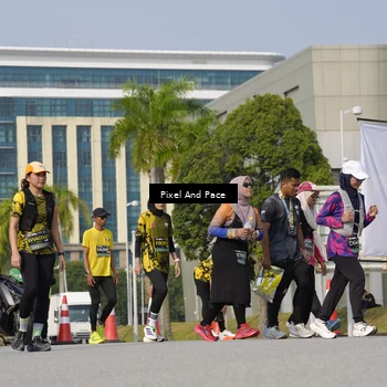 Runner Photo 6496143