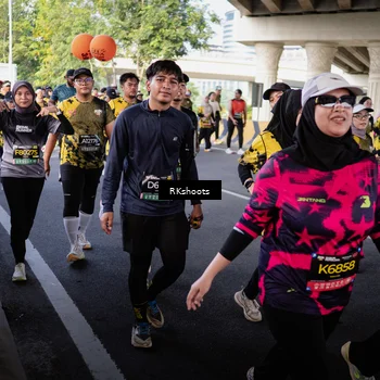Runner Photo 6496144