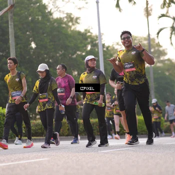 Runner Photo 6496146