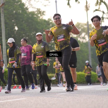Runner Photo 6496156