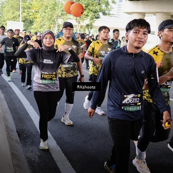 Runner Photo 6496164