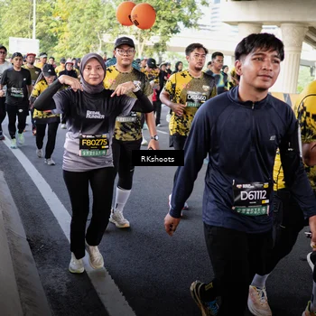 Runner Photo 6496170