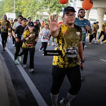 Runner Photo 6496185
