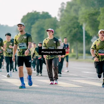 Runner Photo 6496200