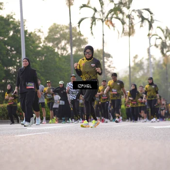 Runner Photo 6496202