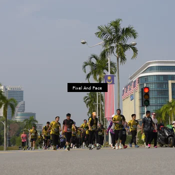 Runner Photo 6496204