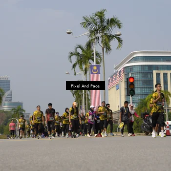 Runner Photo 6496222