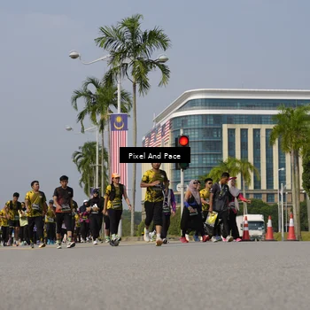Runner Photo 6496224